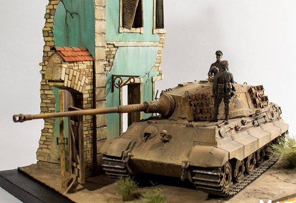Диорамы и виньетки: PzKpfw VI Ausf. B Koenigstiger Диорамы и виньетки: PzKpfw VI Ausf. B Koenigstiger